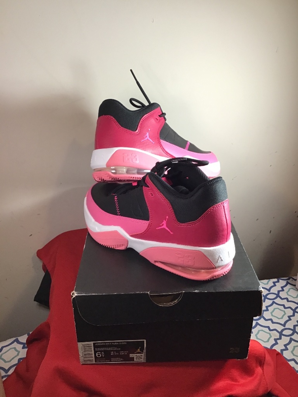 🔥Jordan Max Aura 3, Very Berry, (GS) new condition, see photos, gorgeous🔥🔥🔥